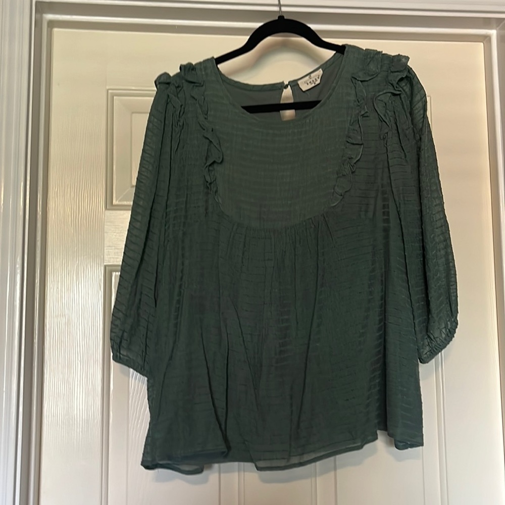 Ruffle Top